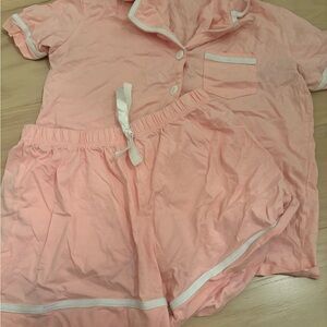 Amazon Pink Women's Pajama Set
